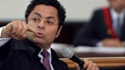 خالد أبو بكر لـ إبراهيم عيسى: أدعوك لزيارة قناة السويس لتفخر بما يصنعه أبناؤها