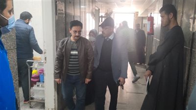 إصابة 14 شخصا في حادث تصادم ميكروباص بأسيوط 