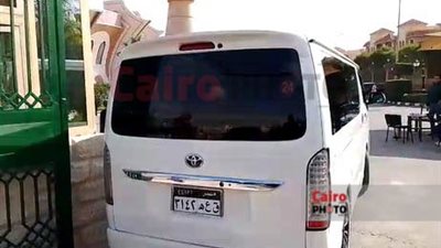 وصول جثمان والد الفنانة جومانا مراد إلى مسجد الشرطة بالشيخ زايد