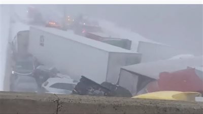  تصادم 50 سيارة وشاحنة في حادث ضخم بولاية أوهايو الأميركية بسبب عاصفة ثلجية قوية| فيديو
