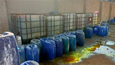 ضبط 10 آلاف عبوة منظفات صناعية غير مدون عليها بيانات بالغربية 