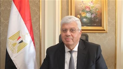 عقد المقابلات الخاصة بالمتقدمين لرئاسة جامعتي سوهاج والوداي الجديد الاثنين المقبل