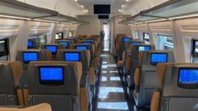 بسرعة 160 كم في الساعة.. انطلاق أولى رحلات قطار تالجو الإسباني من محطة مصر| بث مباشر 