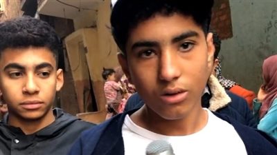 أب ينهي حياة نجله ذبحا بميت حلفا بالقليوبية.. والجيران: قتله علشان كان بيشتغل ويساعد والدته | بث مباشر