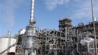 وزير قطاع الأعمال: مصنع كيما 2 للأسمدة ينتج 1500 طن يوريا و1200 أمونيا يوميا