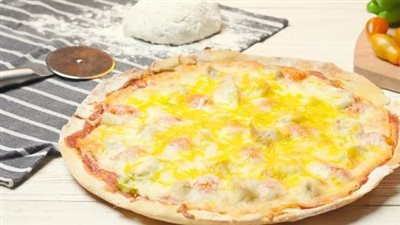 طريقة عمل البيتزا بالفراخ بالصور خطوة بخطوة