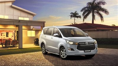 سعر ومواصفات تويوتا أنوفا 2023 في السوق السعودي