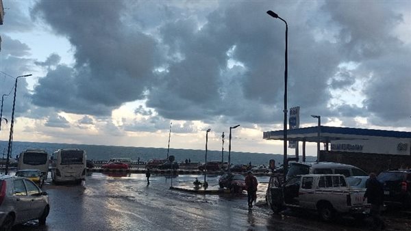 سقوط أمطار رعدية