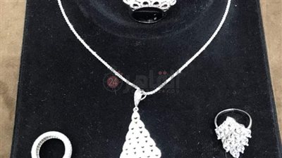 شبكة بـ 1800 جنيه.. عروسان بطنطا يستبدلان الذهب بالفضة لإتمام زواجهما بعد ارتفاع الأسعار  