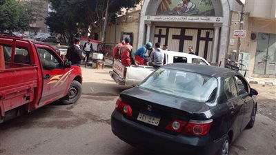 حملات مكثفة لأعمال النظافة ورفع الإشغالات المخالفة بشوارع وميادين القاهرة ومحيط الكنائس