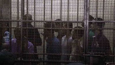 صنعوا عبوات ناسفة ومتفجرات.. الحكم بإعدام 8 أشخاص والمؤبد لـ آخرين في قضية شقة الهرم