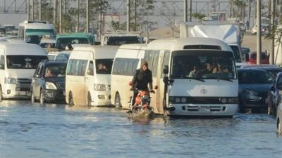 توجيهات هامة من محافظ الجيزة للسيطرة على تجمعات المياه بطريق الواحات
