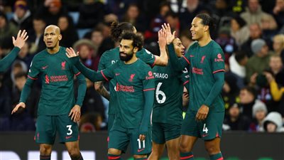 محمد صلاح يقود تشكيل ليفربول المتوقع أمام تشيلسي في الدوري الإنجليزي