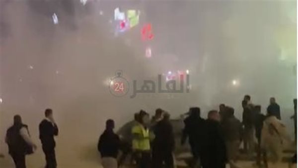 اشتعال النيران بشكل