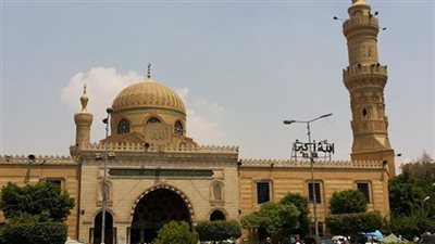 مصدر بالأوقاف يكشف حقيقة الصورة المتداولة لمقام السيدة نفيسة بعد التجديد