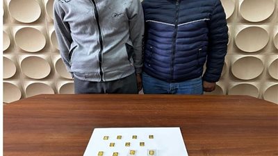 القبض على شخصين لسرقتهما مشغولات ذهبية من داخل شقة سكنية بالقاهرة