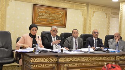 بعيدًا عن المقاولين.. وزير القوى العاملة: نعد لائحة خاصة بالعمالة غير المنتظمة جديدة تمامًا