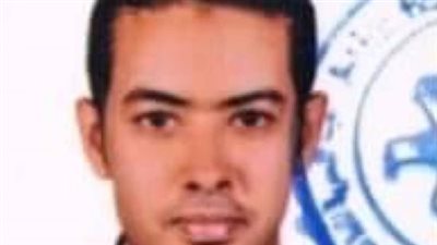 انهيار أسرة المهندس بحري محمد القاسم أثناء تشييع الجثمان بعد وصوله من إسطنبول