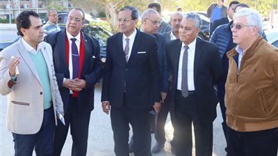 بتكلفة 3.8 مليار جنيه.. وزير التعليم العالي يزور جامعة جنوب الوادي الأهلية بقنا