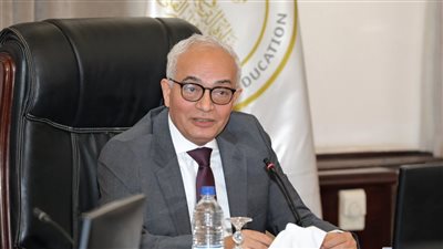 تعرف على ضوابط عمل المعلمين في أعمال امتحانات الثانوية العامة.. وحالات الحرمان من المشاركة