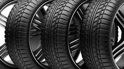 كيف تحمي إطار سيارتك من السرقة؟.. خبير يجيب