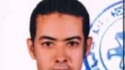 أداء صلاة الجنازة على المتوفى بحادث انفجار سفينة البحر الأسود.. والجثمان يصل مصر خلال ساعات | خاص