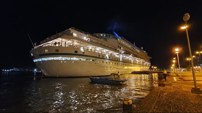 فى رحلتها الأولى.. السفينة AMERA تغادر ميناء بورسعيد السياحي | صور 