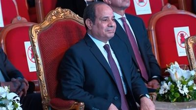  تأثر الرئيس السيسي أثناء مشاهدته فيلم الأبطال الحقيقين لـ قادرون باختلاف