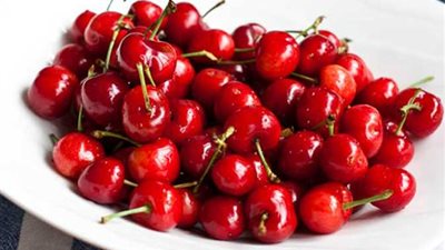 سعر كيلو الكريز يسجل 900 جنيه في مترو ماركت