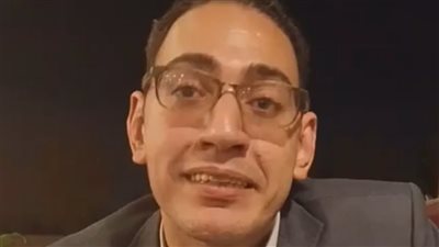 عمرو هريدي يروي تفاصيل لقائه بالسيسي أثناء فعاليات قادرون باختلاف: بيعاملنا كأب | بث مباشر