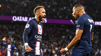 مبابي يخطف فوزا قاتلا لباريس سان جيرمان أمام ستراسبورج في الدوري الفرنسي 