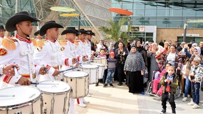 الموسيقات العسكرية تقيم حفلًا لـ أطفال مستشفى 57357