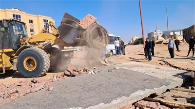 سحب 23 ألف متر أراضٍ صناعية مخالفة بالعاشر من رمضان 