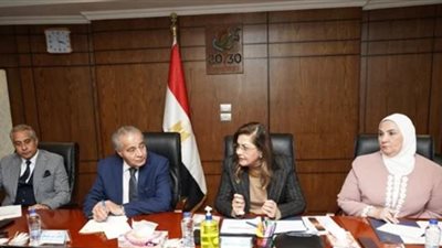 زيادة الحد الأدنى للأجور بالقطاع الخاص لـ 2700 جنيه وتطبيقه بداية العام الجديد | بث مباشر 