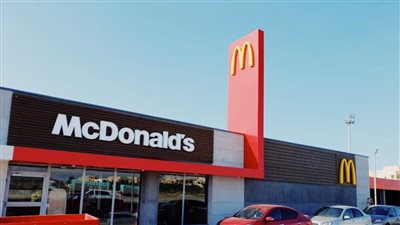 رغم نفي ماكدونالدز.. القاهرة 24 ينشر مستند التهديد بالرحيل: لم ندفع مصاريف العلامة التجارية