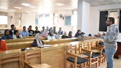  أنواع الملكية الفكرية وكيفية كتابة براءة الاختراع.. ندوة بكلية علوم الملاحة وتكنولوجيا الفضاء بجامعة بني سويف