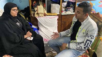 والدة طفل الخصوص المقتول: كان فاضل كام يوم واخده في حضني لكن أبوه حرمني منه | فيديو