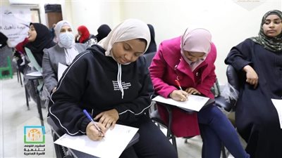 دورة للمقبلين على الزواج ضمن أعمال مركز الأزهر العالمي للفتوى الإلكترونية بأسوان