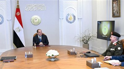 السيسي يطلع على الموقف التنفيذي للمشروعات الاستثمارية بدمياط