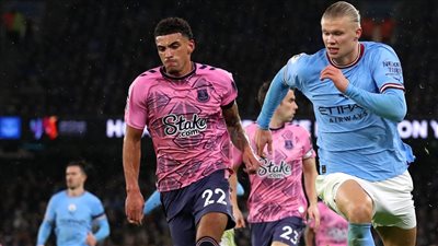 التعادل الإيجابي يحسم مباراة مانشستر سيتي أمام إيفرتون في الدوري الإنجليزي