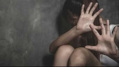 الأب المتهم بتعذيب ابنته حتى الموت بالوراق: مكنتش بطيق أبص في وشها وديما ببقي عايز أضربها | خاص