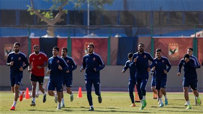 تعرف على قائمة الأهلي المرشحة لخوض مباراة بيراميدز في الدوري