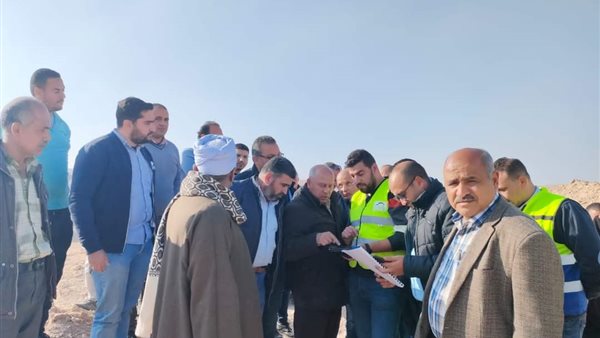 مواقع العمل بالخط