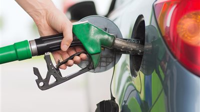 ماذا يحدث إذا استخدمت الوقود الخطأ في السيارة؟