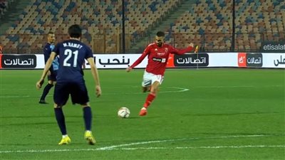 نتيجة مباراة الأهلي وبيراميدز بالدوري.. المارد الأحمر يتقدم بهدف في الشوط الأول