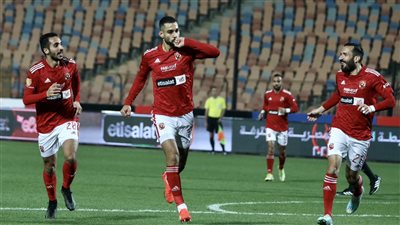 نتيجة مباراة الأهلي وبيراميدز.. الأحمر يفوز بثلاثية ويستعيد صدارة الدوري الممتاز