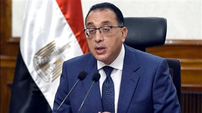 للقطاعين العام والخاص.. الأحد المقبل إجازة رسمية مدفوعة الأجر بمناسبة عيد الميلاد المجيد | بث مباشر