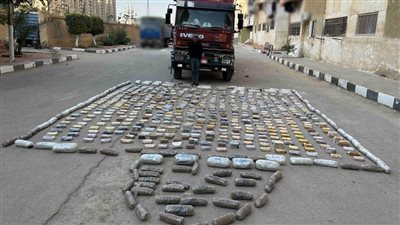 حبس تشكيل عصابي حاول تهريب مخدرات بـ26 مليون جنيه بالسويس | صور