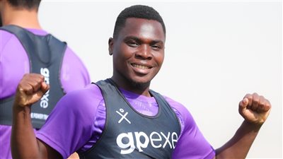 لويس ميكيسوني.. أزمة جديدة في الأهلي بعد قرار أبها المفاجئ