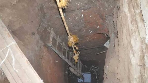 تنقيب عن الآثار -